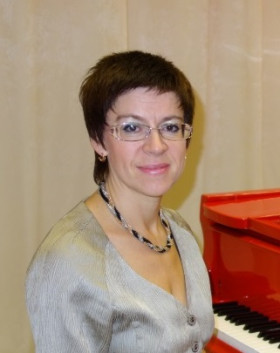 Хутинаева Елена Анатольевна.